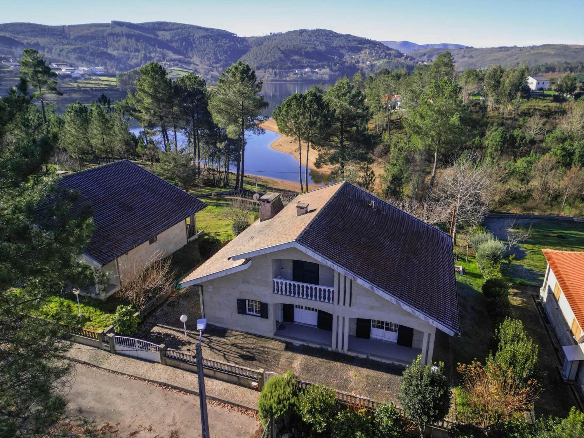 Casa Da Barragem - Ninho Aguias * Venda Nova (Villa Real)